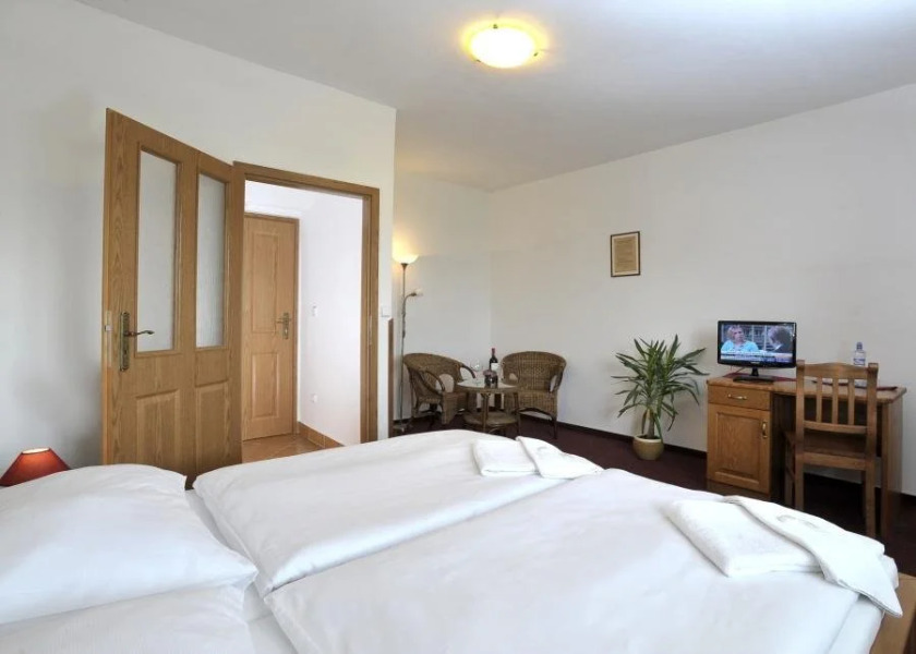 Penzion & Restaurant U vsech certu