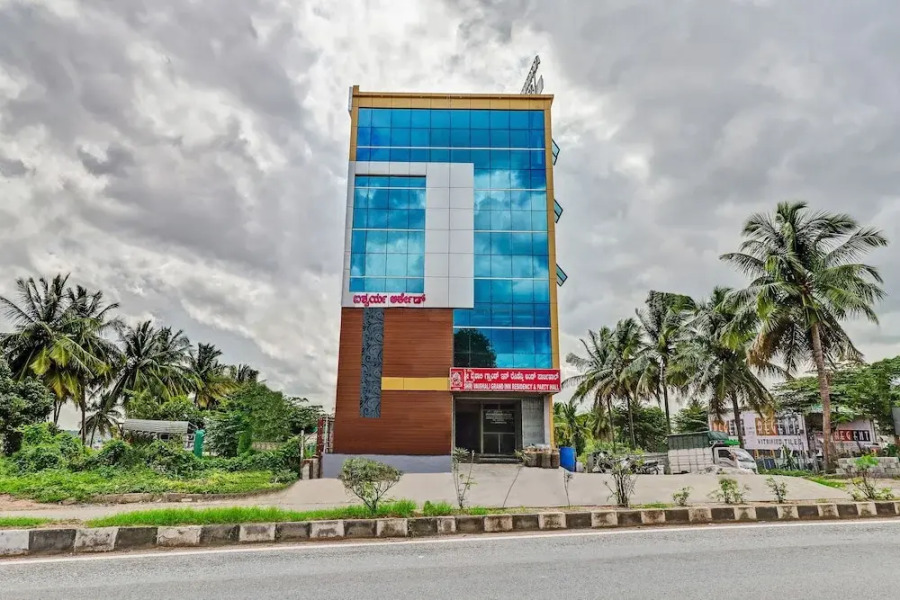 Oyo 48950 Vaishali Residency