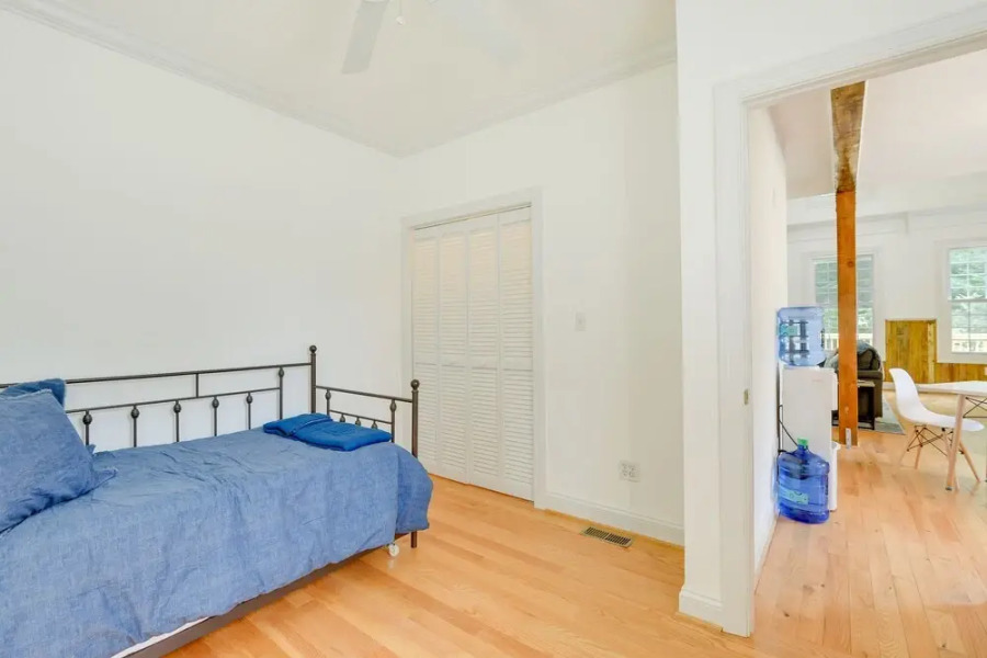 Family-friendly Chesapeake Beach House With Deck!