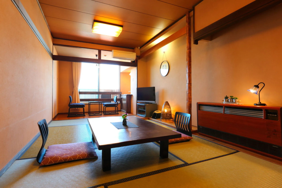 Tsutaya Ryokan