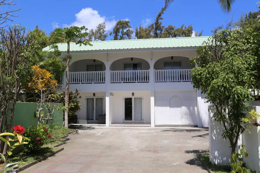 Esprit Libre Restaurant and Guest House