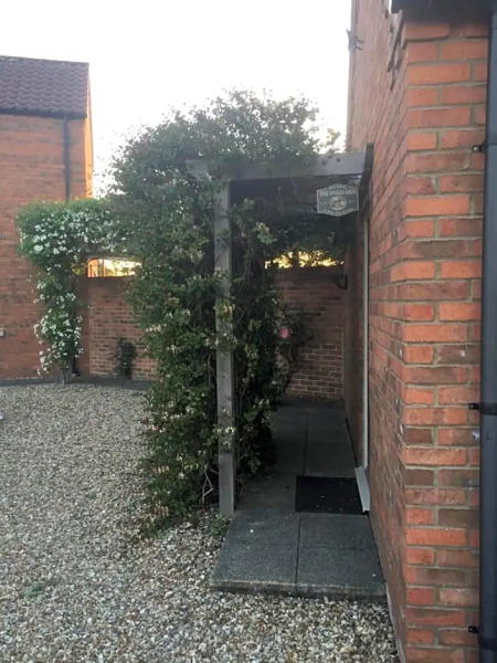 Foxes Den at Foxesway