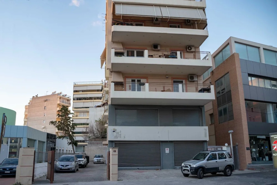 Kalithea train station 1bedroom 2persons