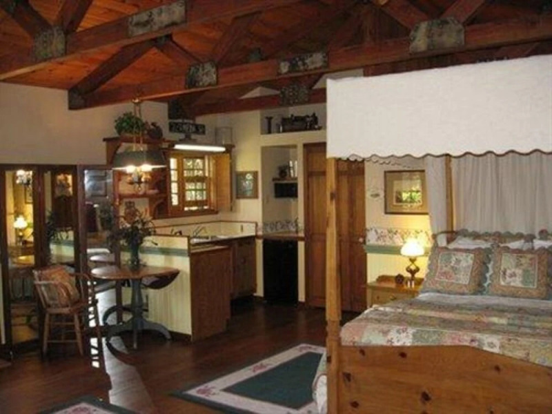 North Coast Country Inn