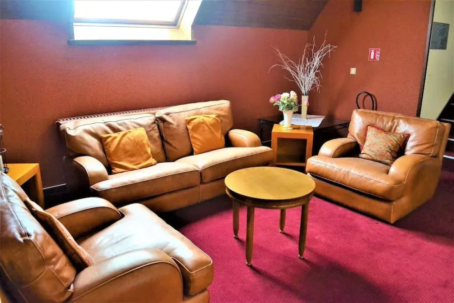 Aux Chants Des Oiseaux