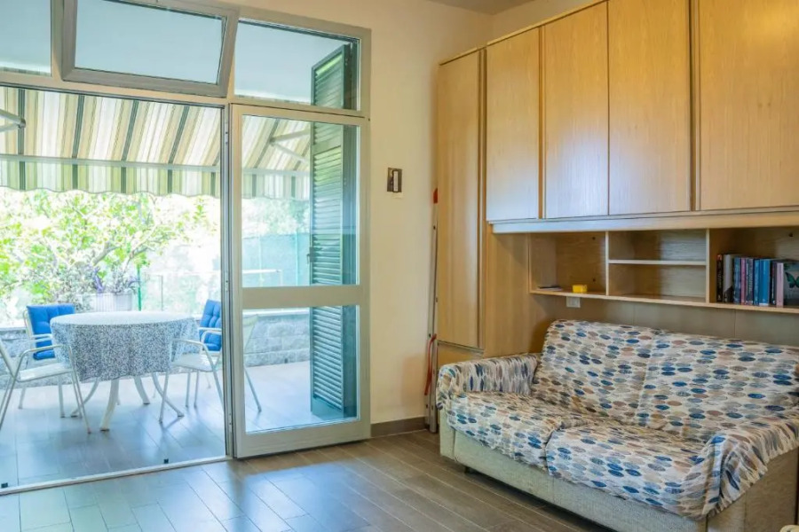 070 - Villa OLANDA con TERRAZZO VISTA MARE a 5 minuti SPIAGGIA con PISCINA CONDOMINIALE