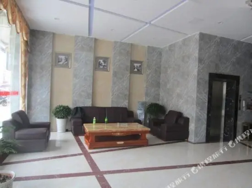 Xintian Tianhong Hotel