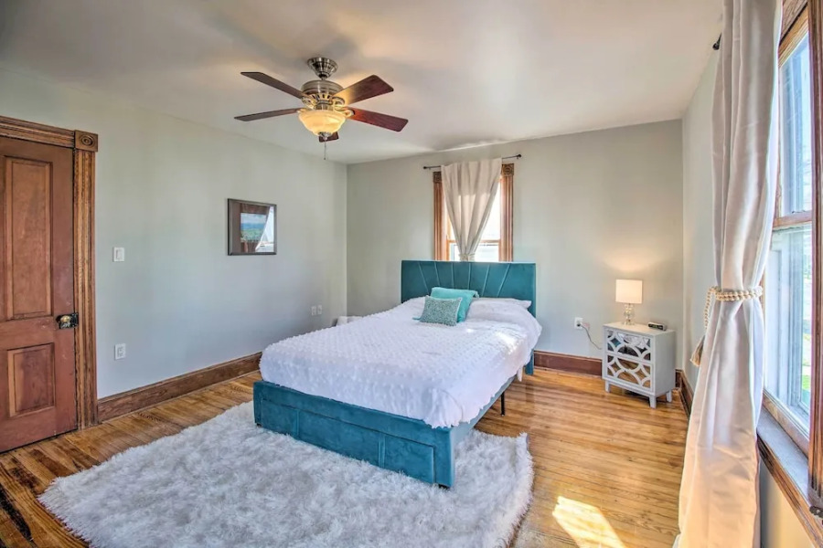 Front Royal Retreat ~ 1 Mi to National Park!