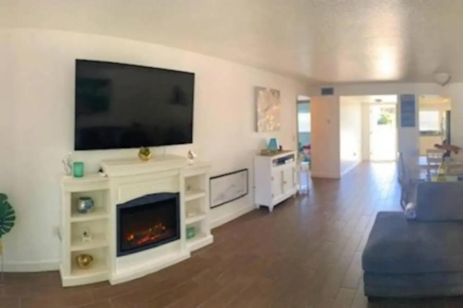 Beautiful Bright & Sparkling 2Bed 1Bath Beach Retreat - Unit 212