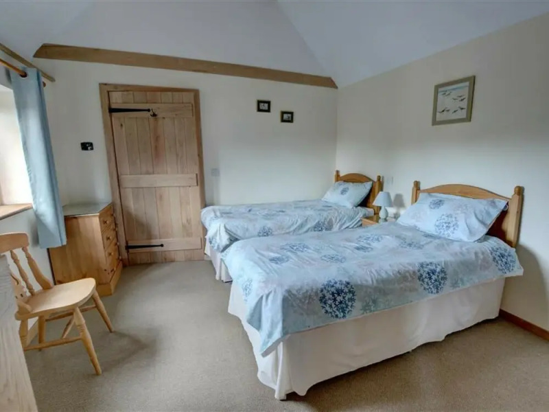 Attractive Holiday Home With Rustic Interior on a Farm in East Sussex