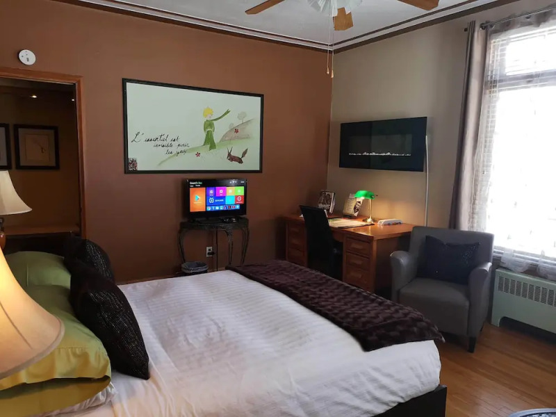 Chateau Murdock Gite et Esthétique 1950