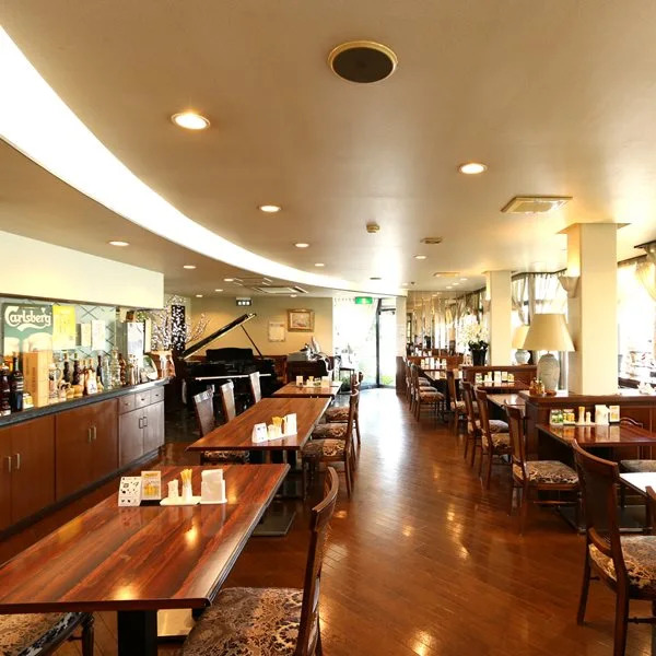 Cafe & Pension Asuka