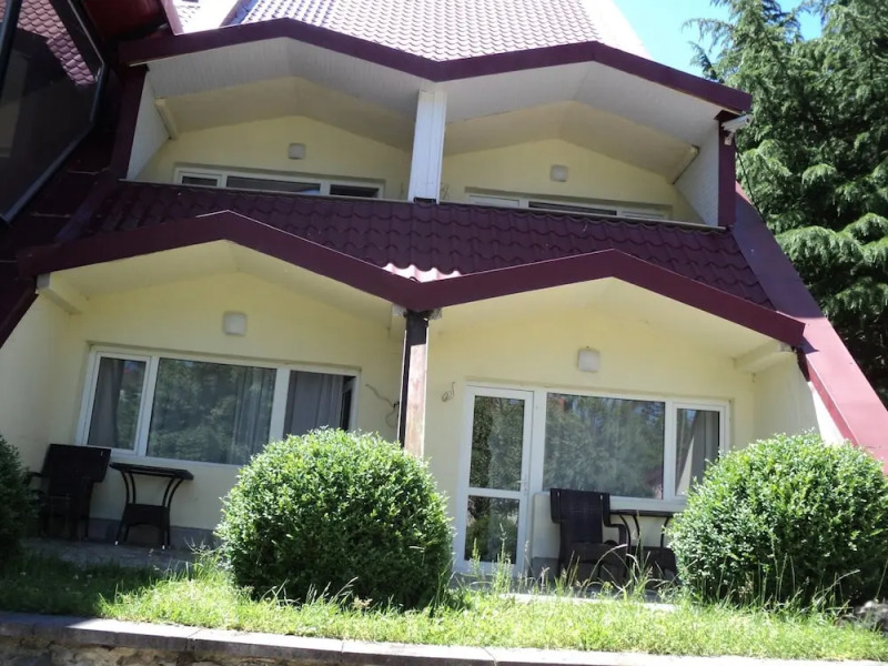 EcoRest Likani Palace