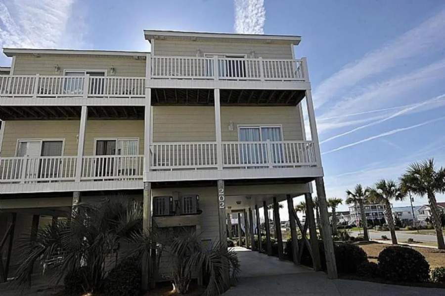 Anchored Inn- Sea Star 202