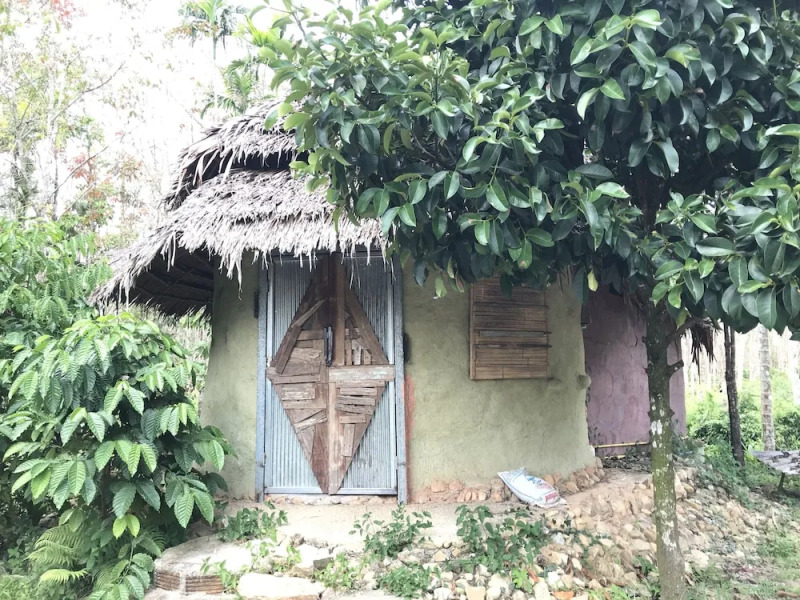 See-Din Studio & FarmStay