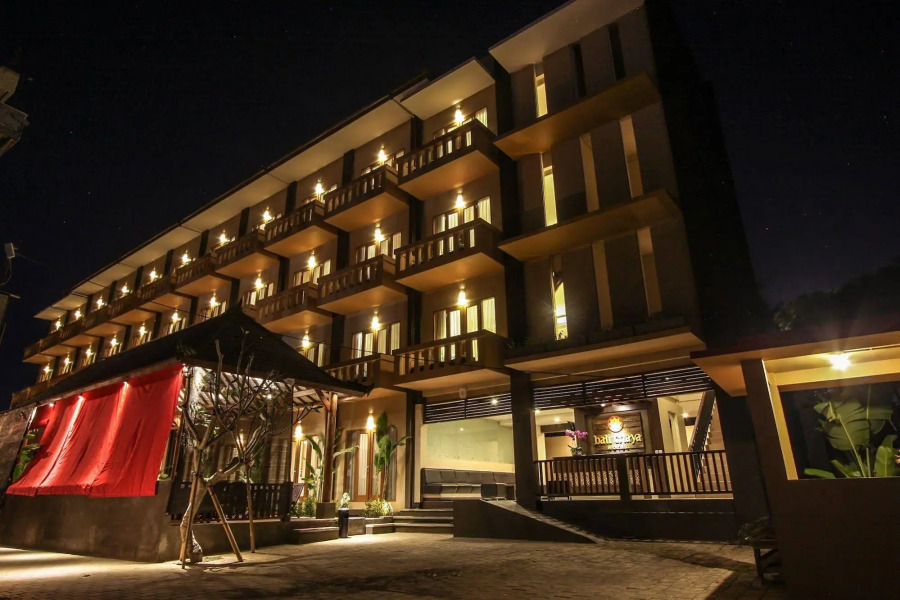 Bali Chaya Hotel Legian