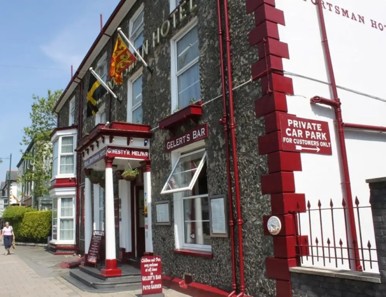 Royal Sportsman Hotel