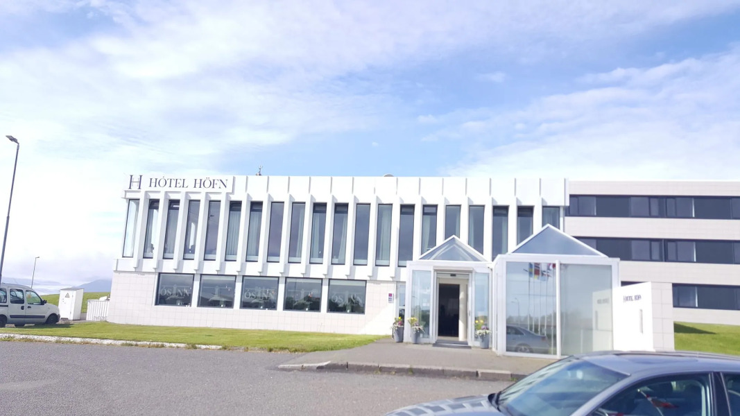 Отель Höfn