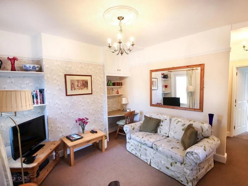 Salisbury Apartments