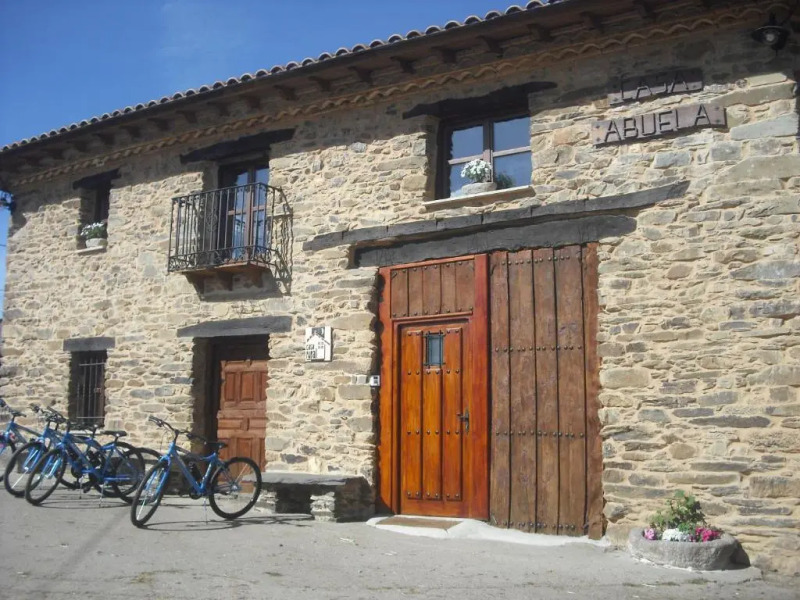 Casa Abuela ★★★