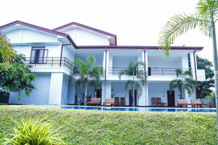 OYO 310 Sea Lagoon Beach Hotel