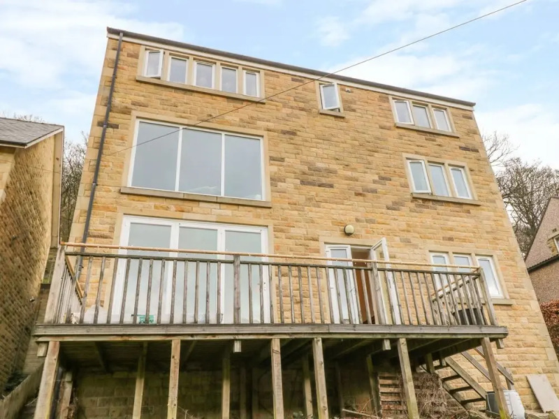 Lower Greenwood View