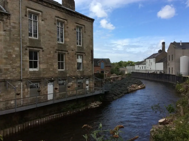 Lake District Western 2-bed Cabin, Pet Frien