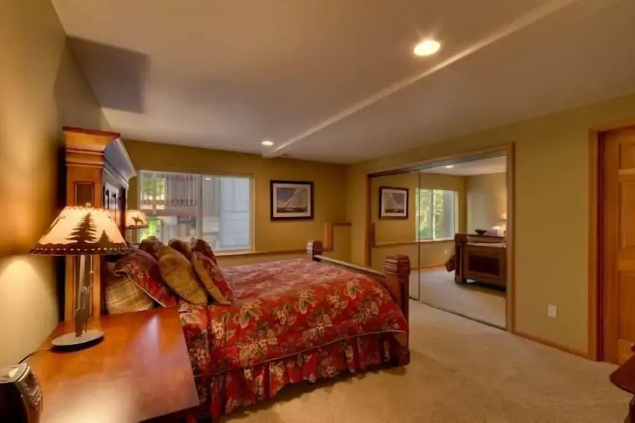 Mv16: Bear Lair Estate with Hot Tub Pn1133