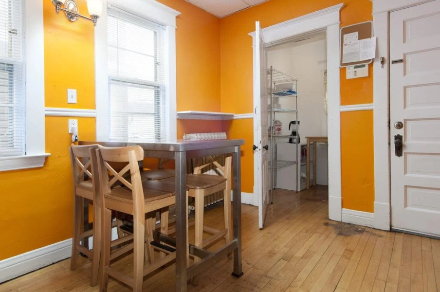 S&j University Downtown Mall Of America