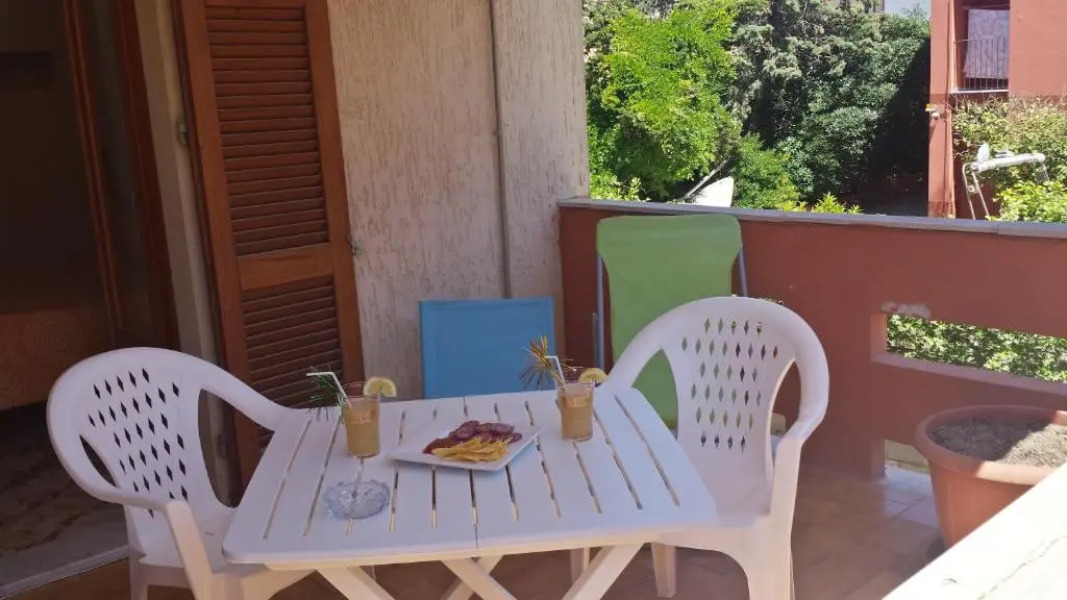 Guest House Tra Rocce E Mare