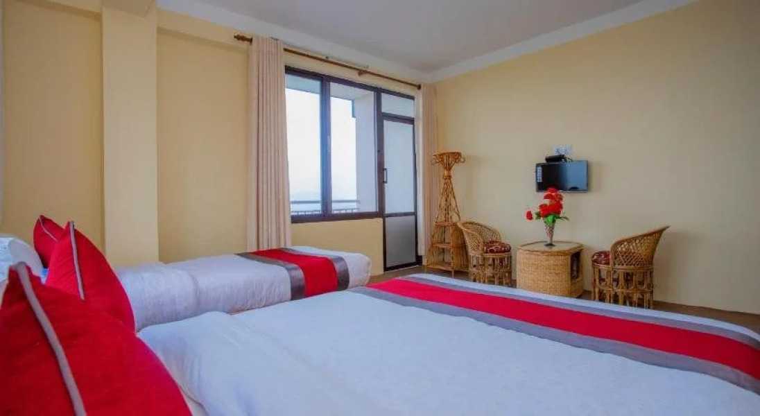 Hotel Himalayan Sunrise