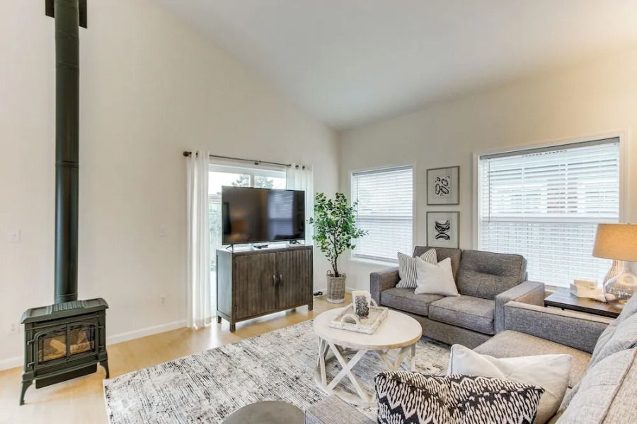 Airy Coastal Escape w/ Deck - Steps to Beach!