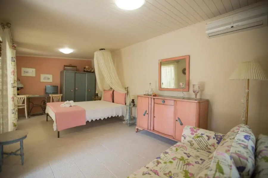 Ancient Corinth Guest House