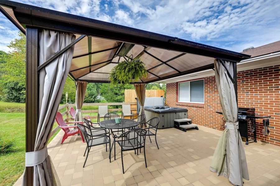 Pet Friendly Home w/ Hot Tub, Patio & Game Room!