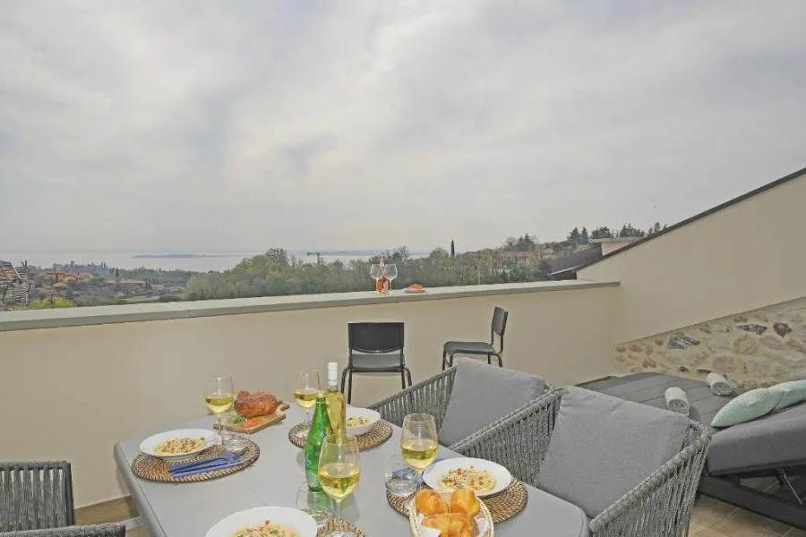 Al Frantoio P2-1 by Wonderful Italy