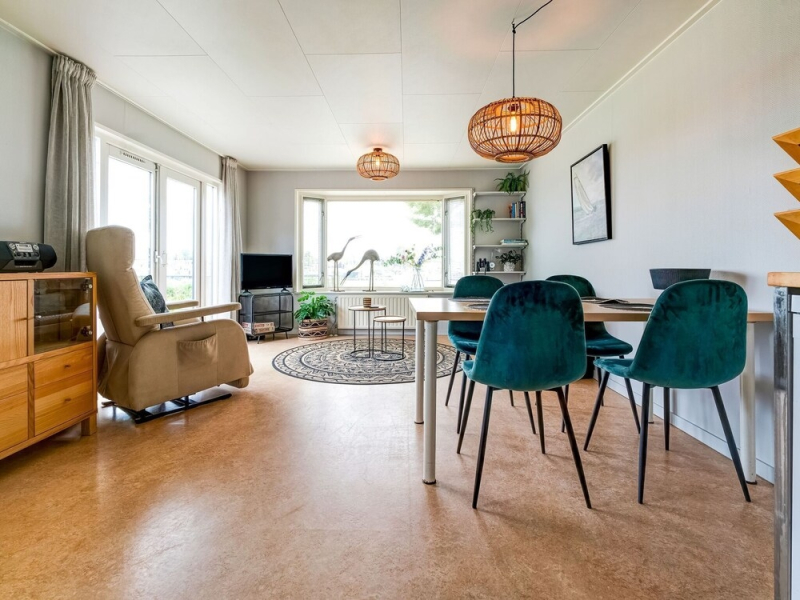 Elegant Chalet in Anjum near the Lauwersmeer Lake