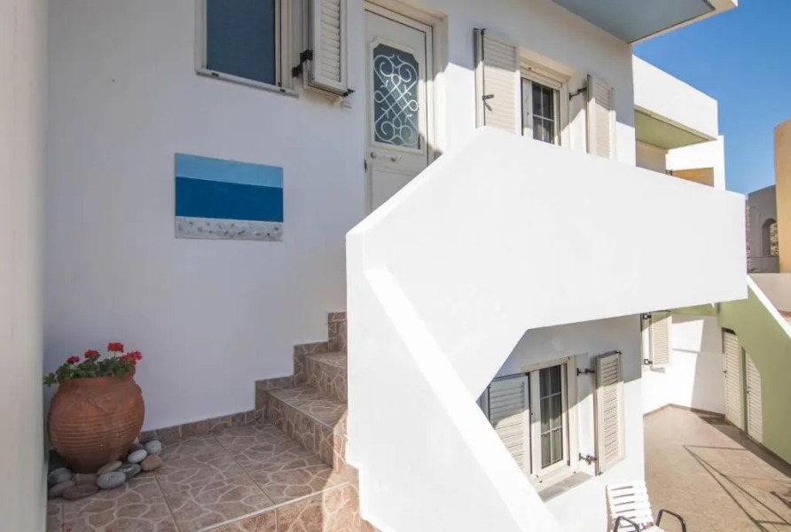 Fedra Apartments, View, Free Parking, 2mins to Beach