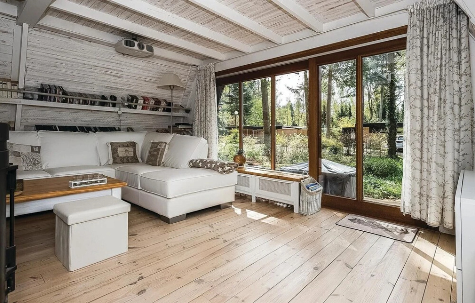Amazing Home in Rekem-lanaken With 2 Bedrooms and Wifi