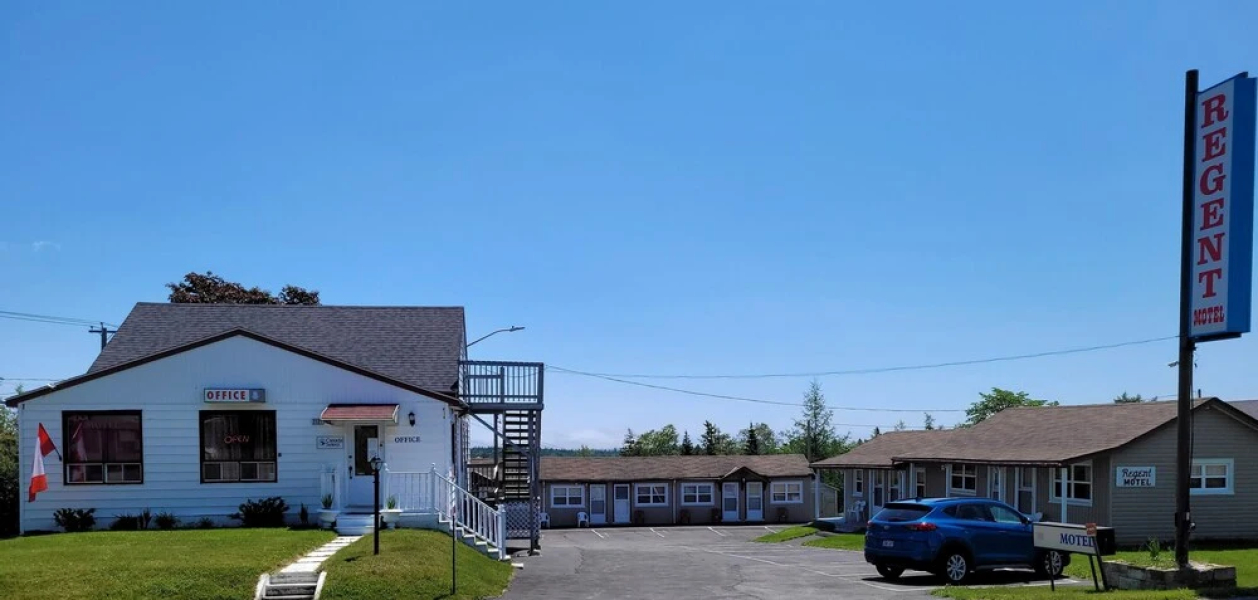 Cookes Motel