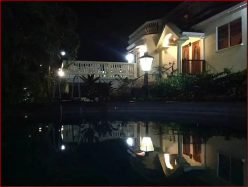 Palm Paradise Guest House and 2 Apartments