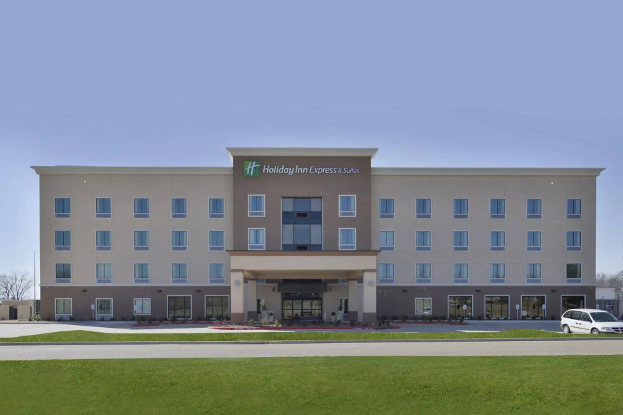Holiday Inn Express & Suites Forrest City by IHG