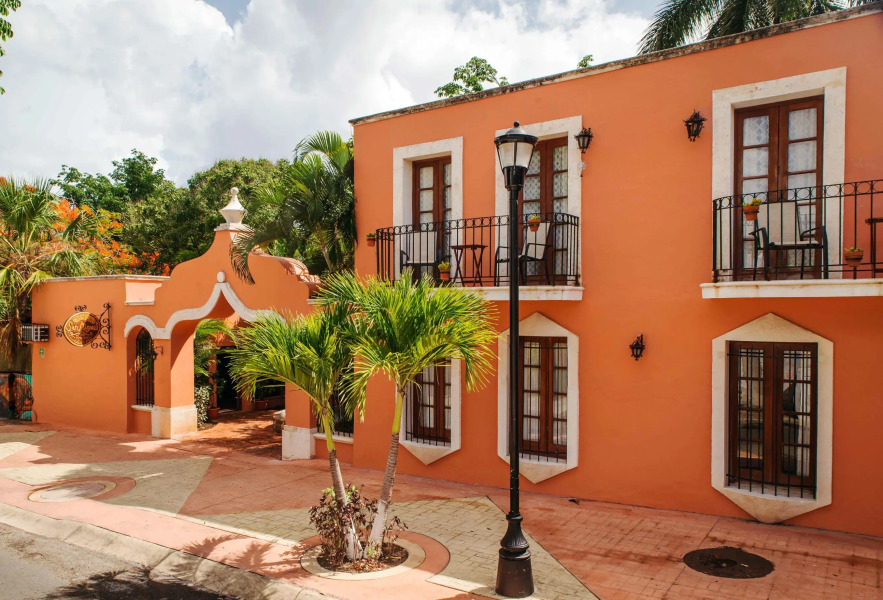 Hacienda San Miguel Hotel & Suites