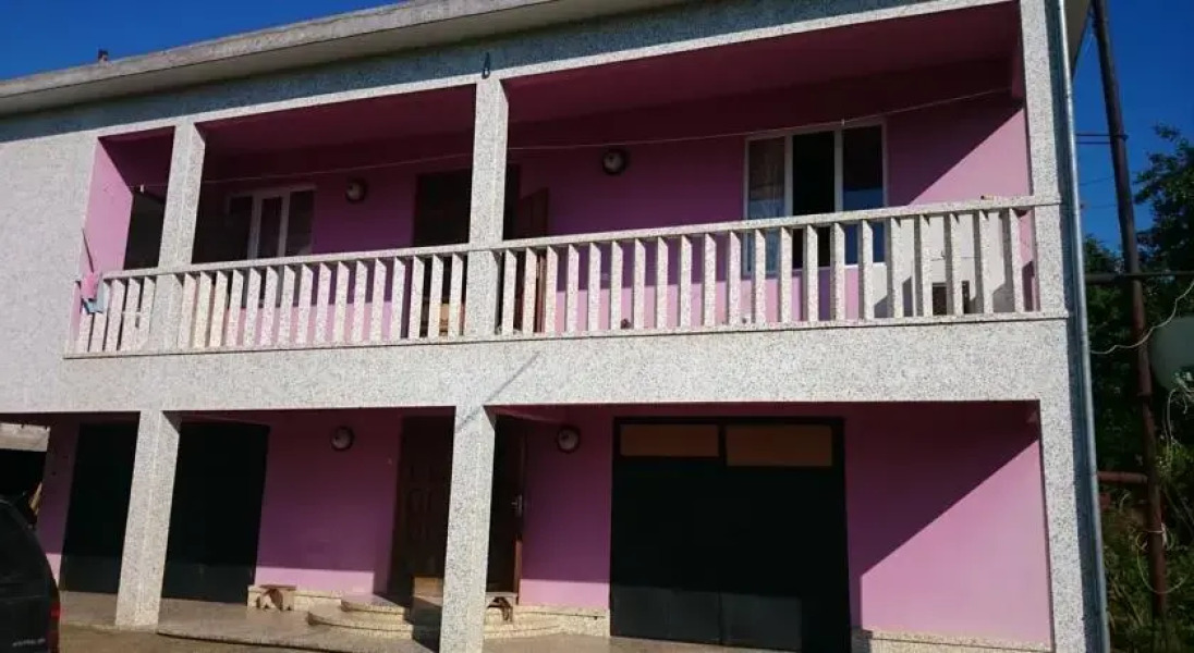 Guest house Charnali