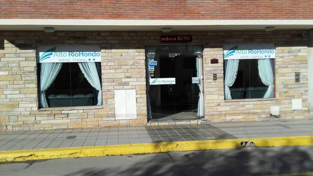 Alto RioHondo Hotel
