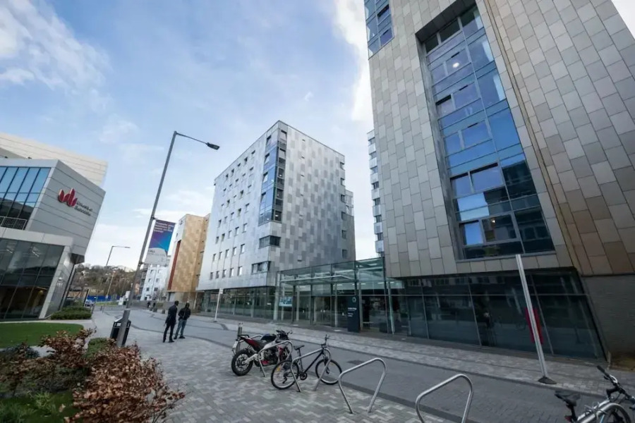 For Students Only Fitzroy Court in Luton