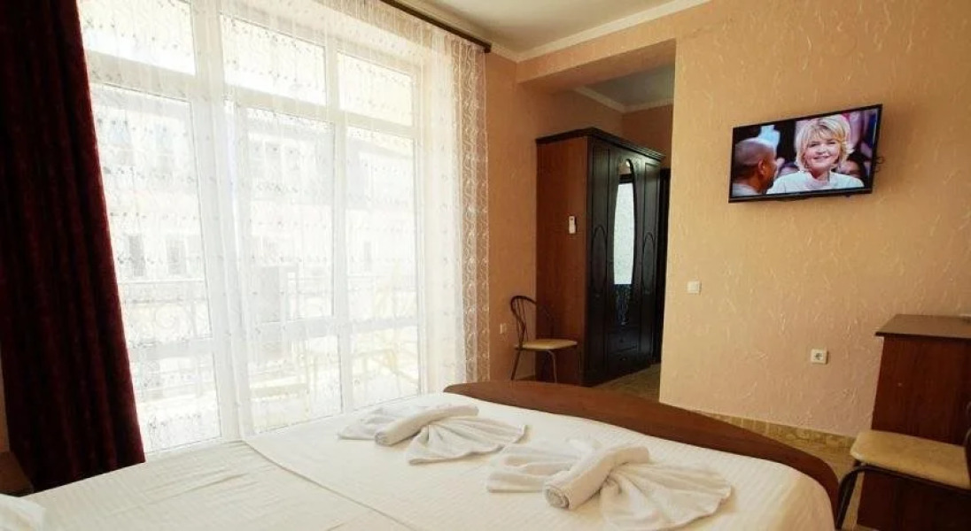 Отель Протос