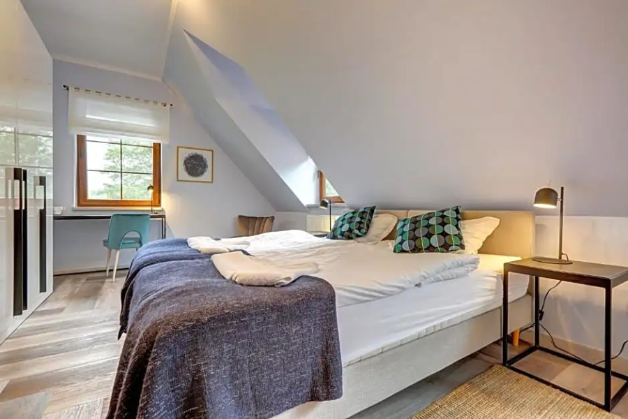 POD DEBEM Kompleks Zeglarsko-Rekreacyjny