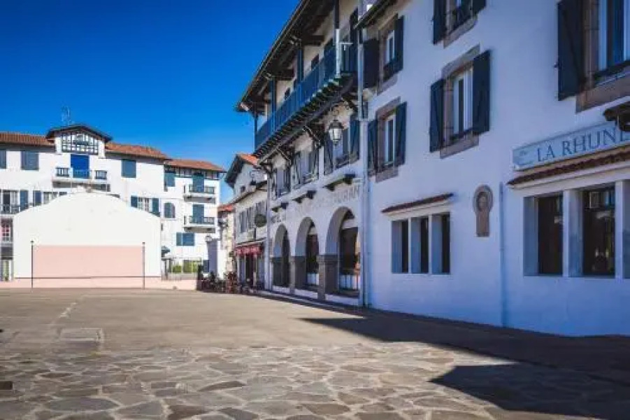 Keyweek Authentic - 6 Chambres-Piscine