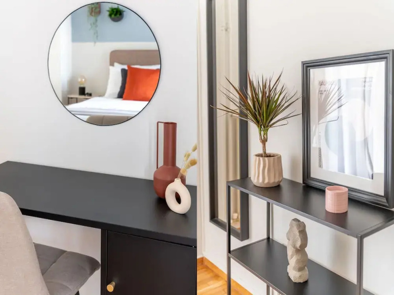 Homey 2BR Apartment in Cholargos