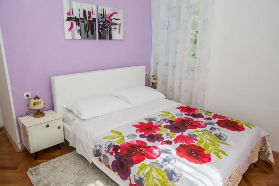 Holiday Home Arboretum